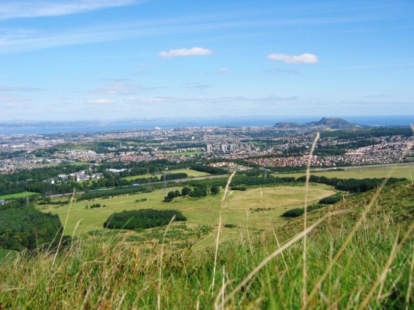 Výhled na Edinburgh