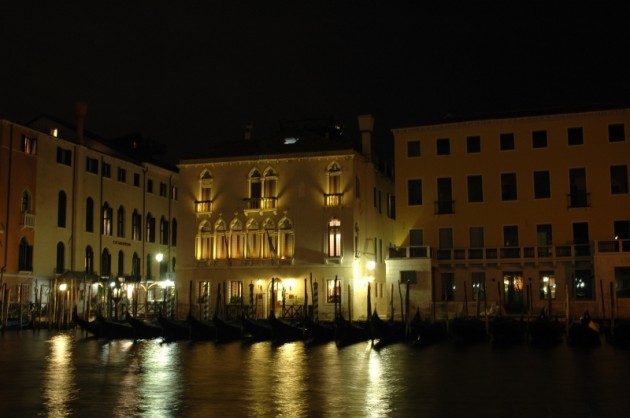venezia-notte22.jpg