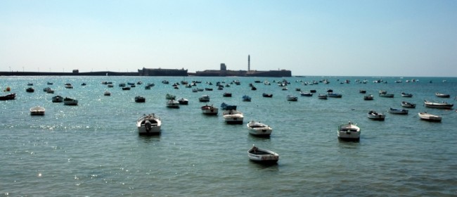 Cádiz - přístav pro loďky a stará pevnost